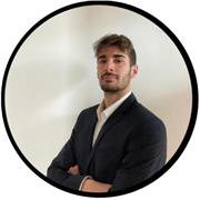 Manager sportivo tratto l'intera materia sportiva, dal campo di gioco alle regolamentazioni societarie